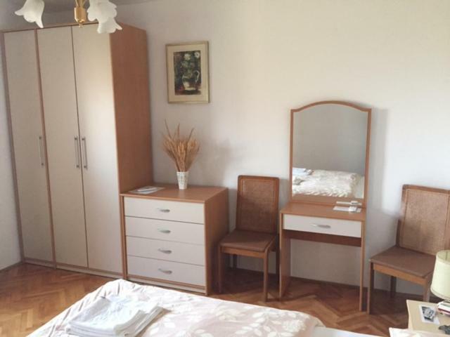 Apartments And Rooms Jeselnik بورتوروز المظهر الخارجي الصورة